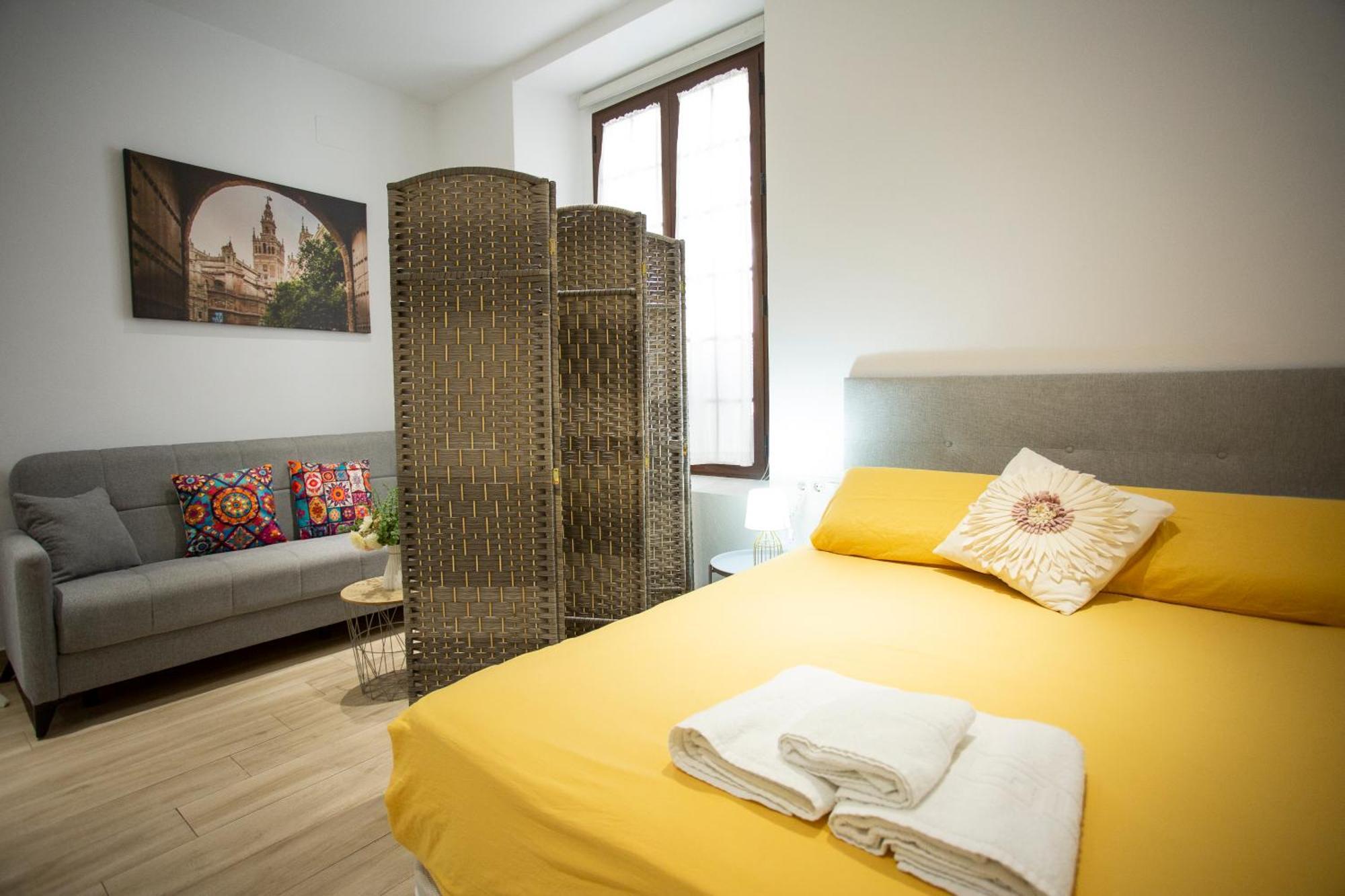 Wish Suite Cervantes Sevilla Eksteriør billede